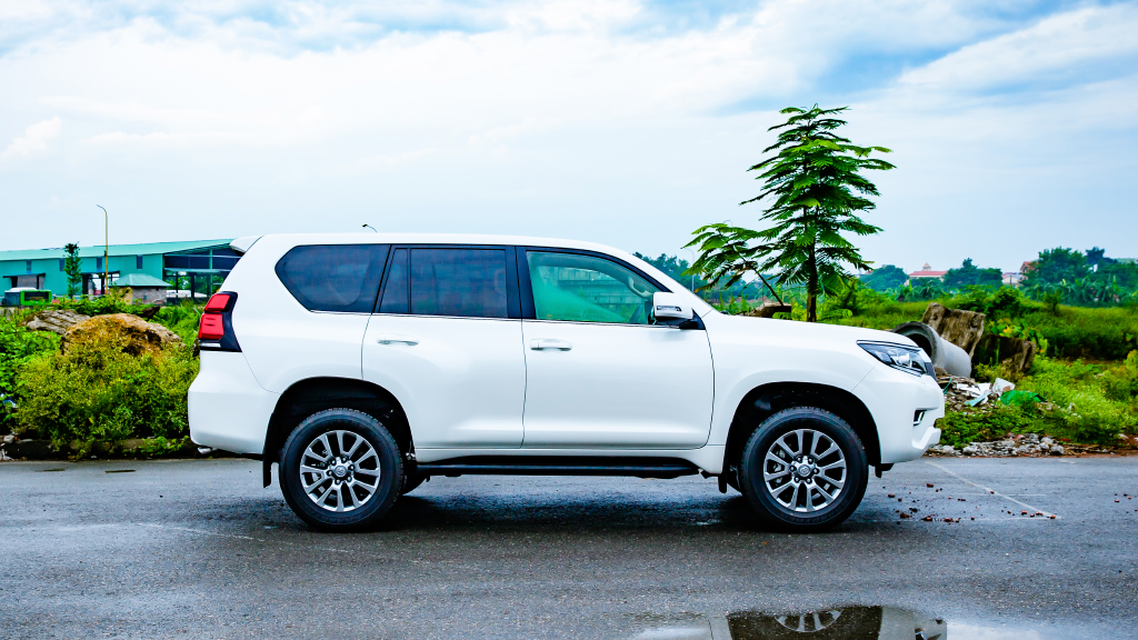 ngoai-that-toyota-land-cruiser-prado-2022-3